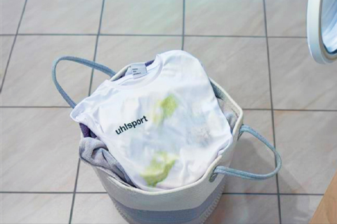 Pranje fudbalskih dresova: Kako to pravilno uraditi